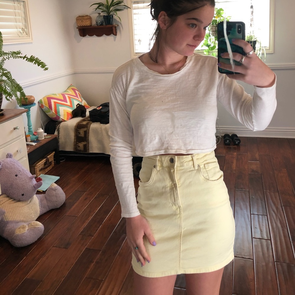 Yellow denim skirt